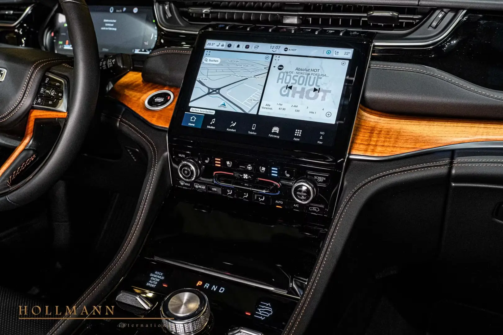 Jeep Grand Cherokee PHEV SUMMIT +HUD +LED +McIntos +