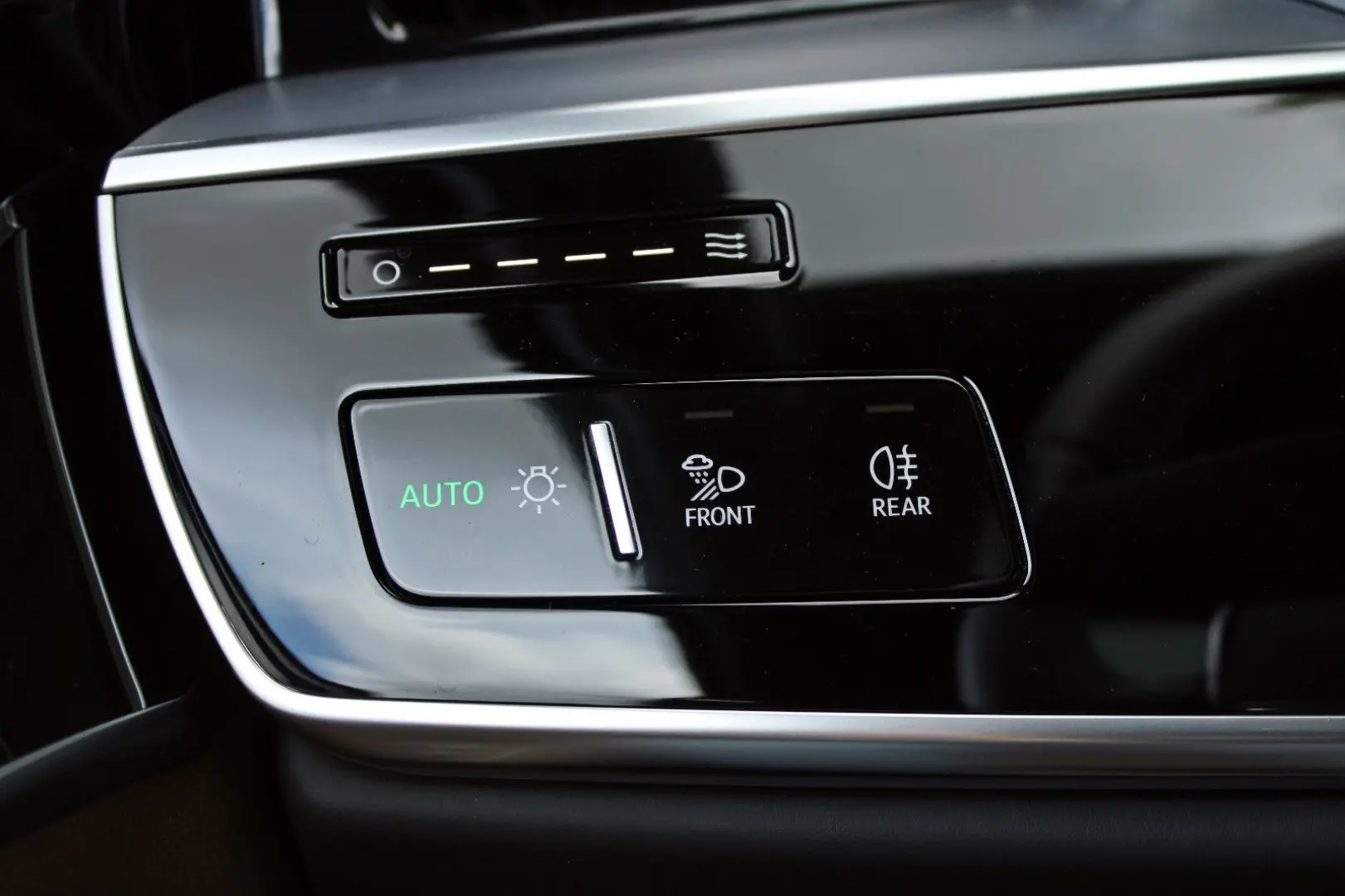 A8 55TFSI q.HUD PANO VOLLLEDER STHZG MATRIX 360°
