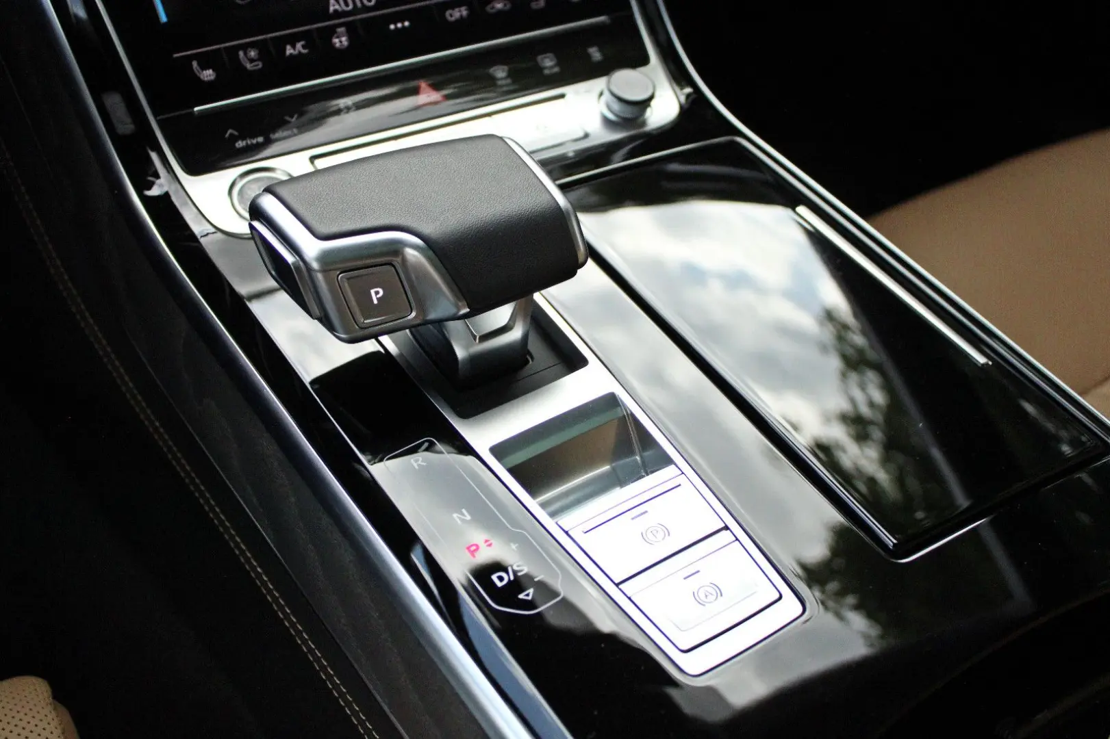 A8 55TFSI q.HUD PANO VOLLLEDER STHZG MATRIX 360°