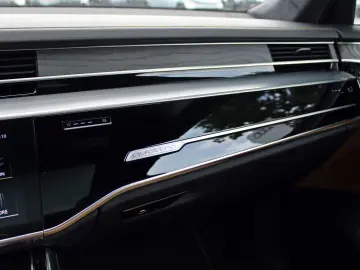 A8 55TFSI q.HUD PANO VOLLLEDER STHZG MATRIX 360°