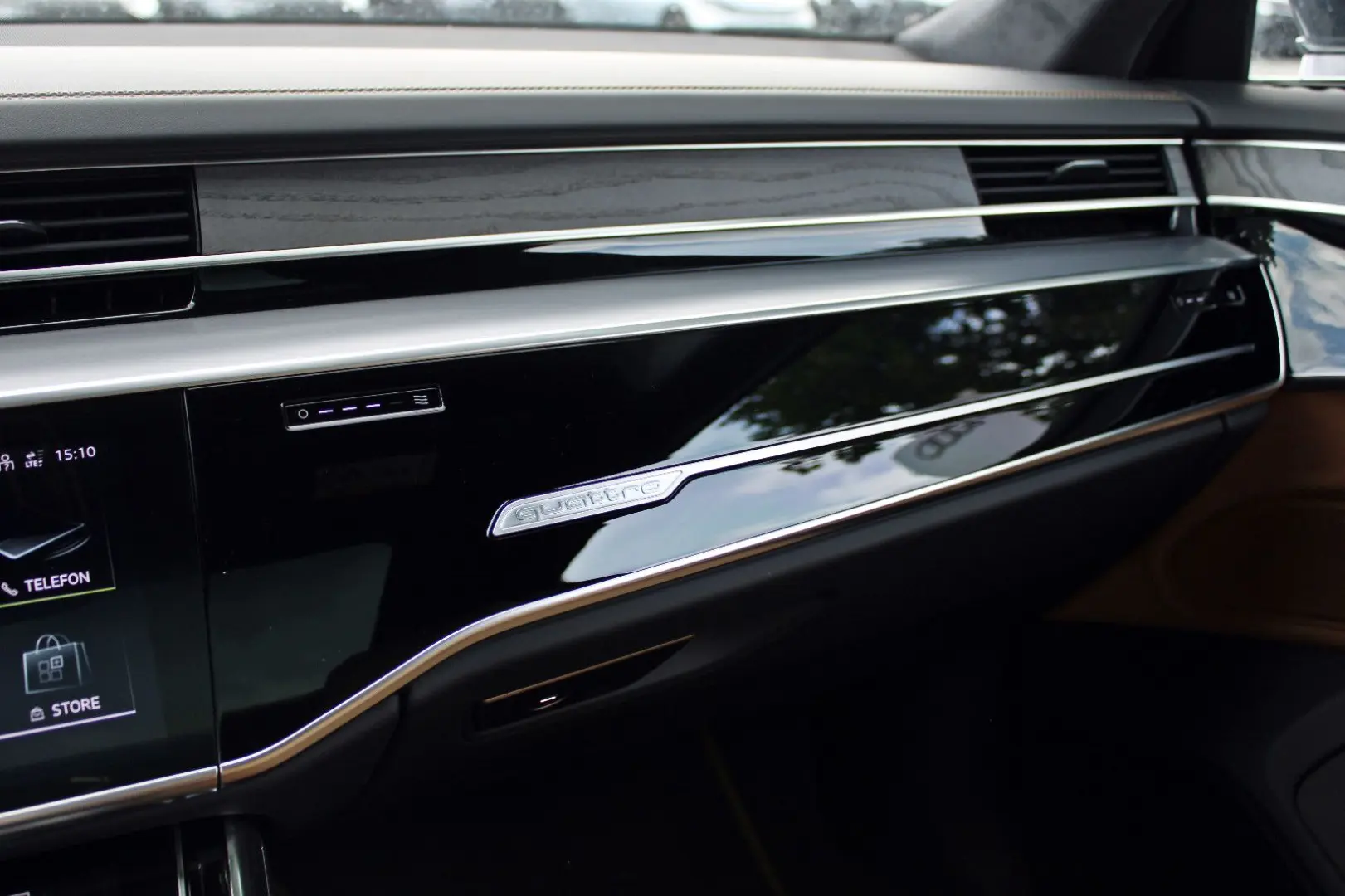 A8 55TFSI q.HUD PANO VOLLLEDER STHZG MATRIX 360°