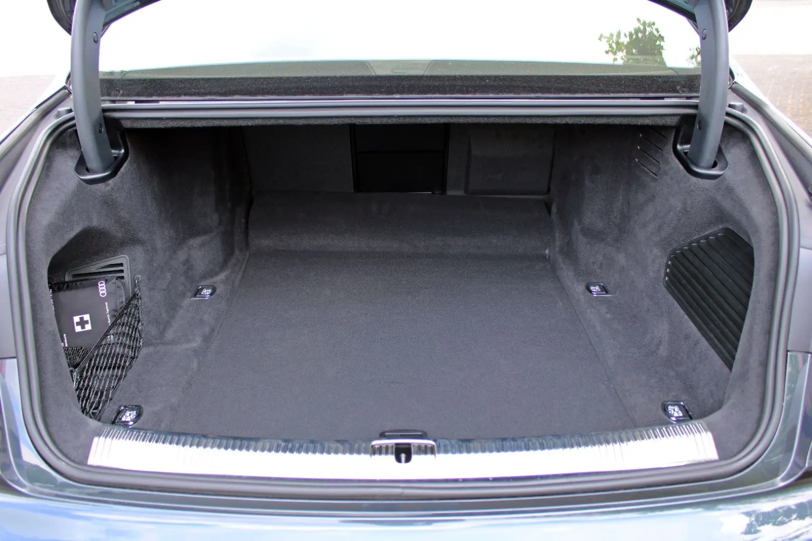 A8 55TFSI q.HUD PANO VOLLLEDER STHZG MATRIX 360°