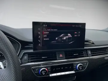 RS4 Avant 2.9 TFSI quattro Tiptronic LEDER