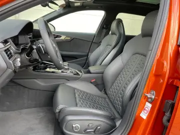 RS4 Avant 2.9 TFSI quattro Tiptronic LEDER
