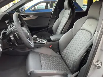 RS 4 Avant 2.9 TFSI tiptronic 360 HuD Massage