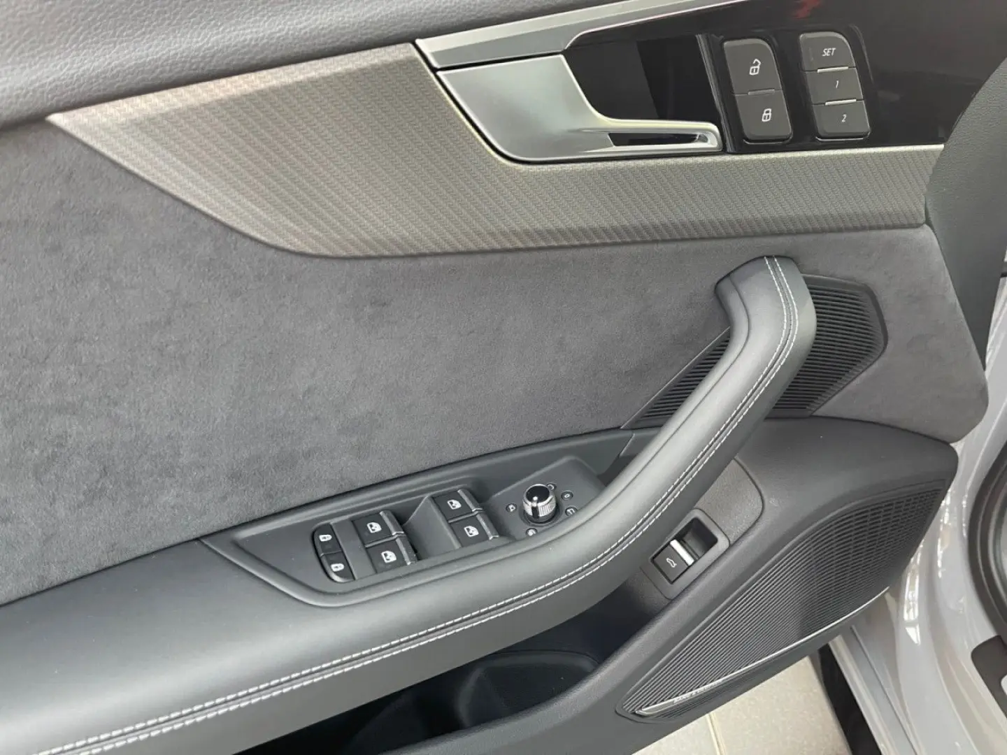 RS 4 Avant 2.9 TFSI tiptronic 360 HuD Massage