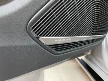 RS 4 Avant 2.9 TFSI tiptronic 360 HuD Massage
