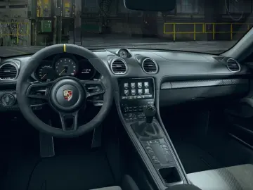 Porsche 718 Cayman GT4 RS Clubsport
