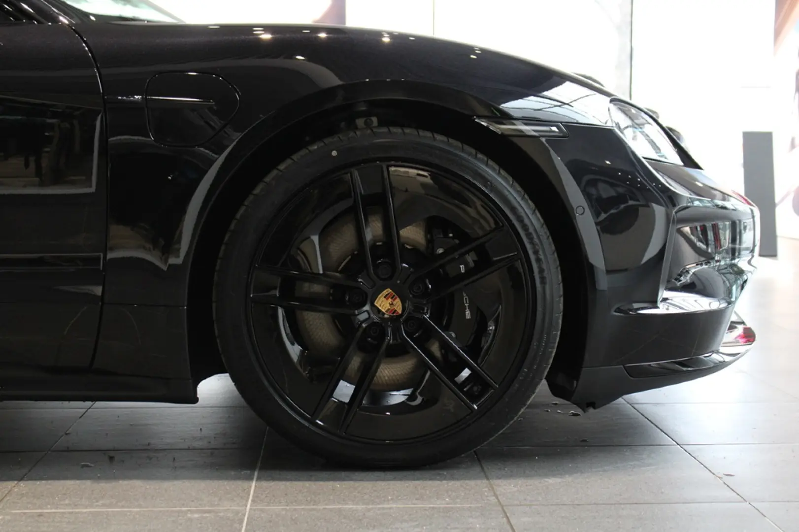 Porsche Taycan GTS Sport Turismo