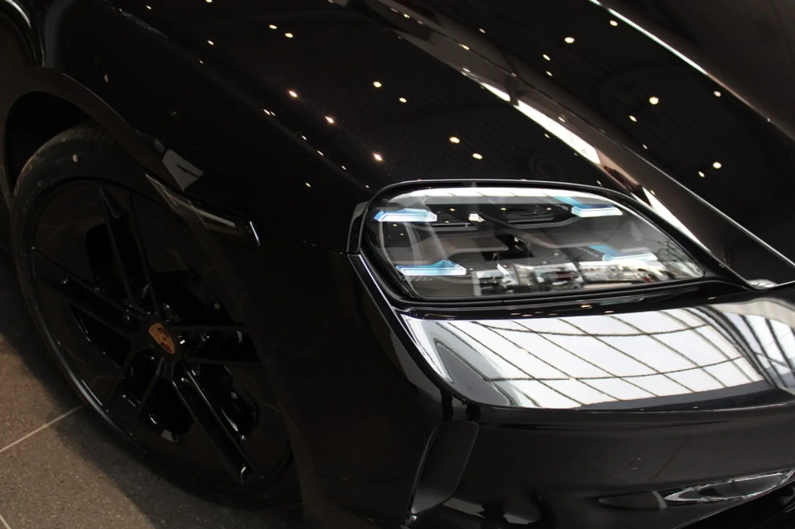 Porsche Taycan GTS Sport Turismo