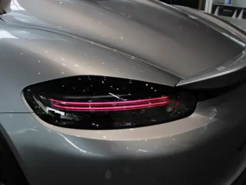 Porsche 718 Spyder RS