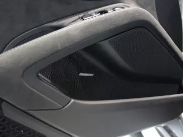 Porsche 718 Spyder RS