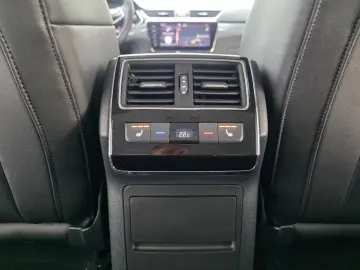 Superb Limo Premium Edition Canton-Sound RKamera