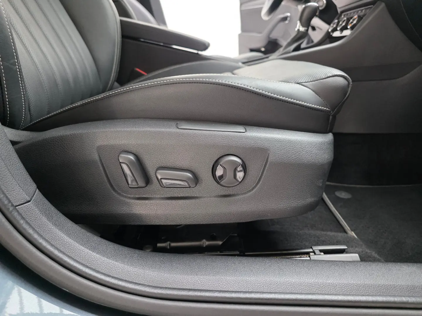 Superb Limo Premium Edition Canton-Sound RKamera