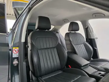 Superb Limo Premium Edition Canton-Sound RKamera