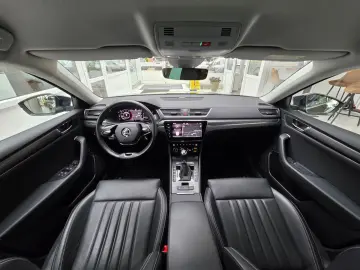 Superb Limo Premium Edition Canton-Sound RKamera