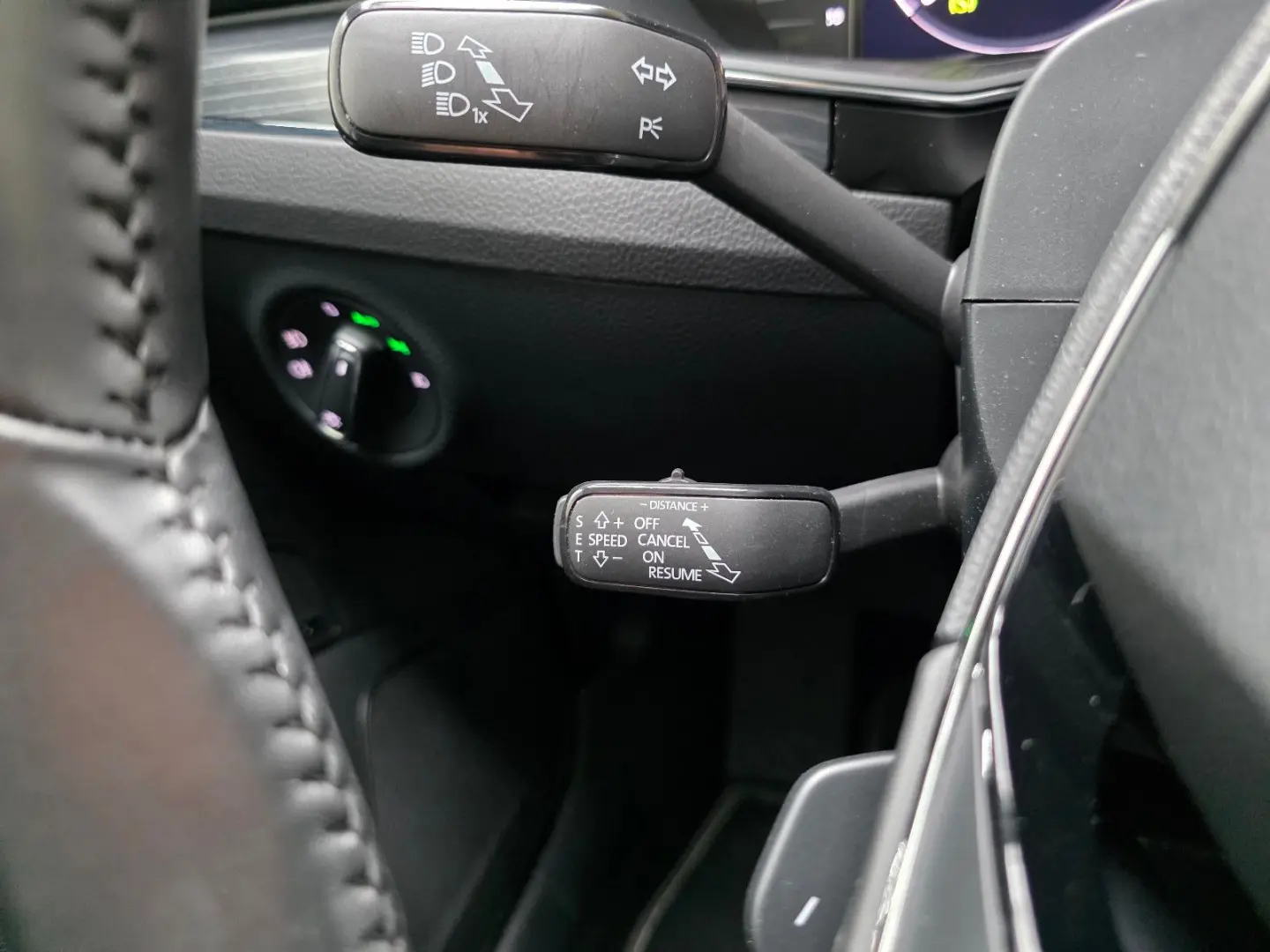 Superb Limo Premium Edition Canton-Sound RKamera