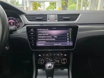 Superb Limo Premium Edition Canton-Sound RKamera