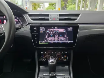Superb Limo Premium Edition Canton-Sound RKamera