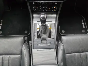 Superb Limo Premium Edition Canton-Sound RKamera