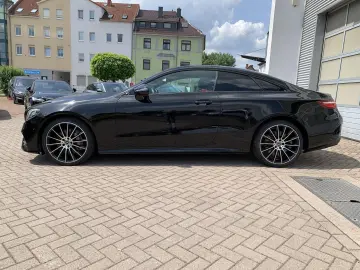E400 4M AMG-Line Coupe MB-Scheckheft+Pano+Burm