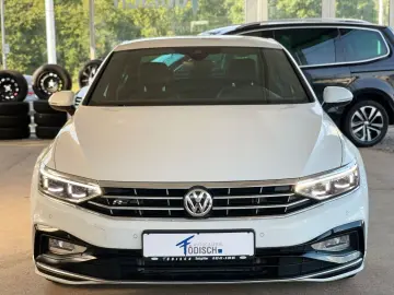 Passat*Lim.*2.0 TDI*DSG*Elegance*R-Line*IQ*CAM*