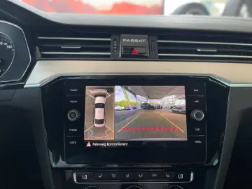 Passat*Lim.*2.0 TDI*DSG*Elegance*R-Line*IQ*CAM*