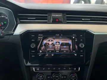 Passat*Lim.*2.0 TDI*DSG*Elegance*R-Line*IQ*CAM*