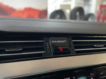 Passat*Lim.*2.0 TDI*DSG*Elegance*R-Line*IQ*CAM*