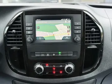 VitoTourer116CDI/Lang-R-Cam/AHK-Navi-9-G Tronic