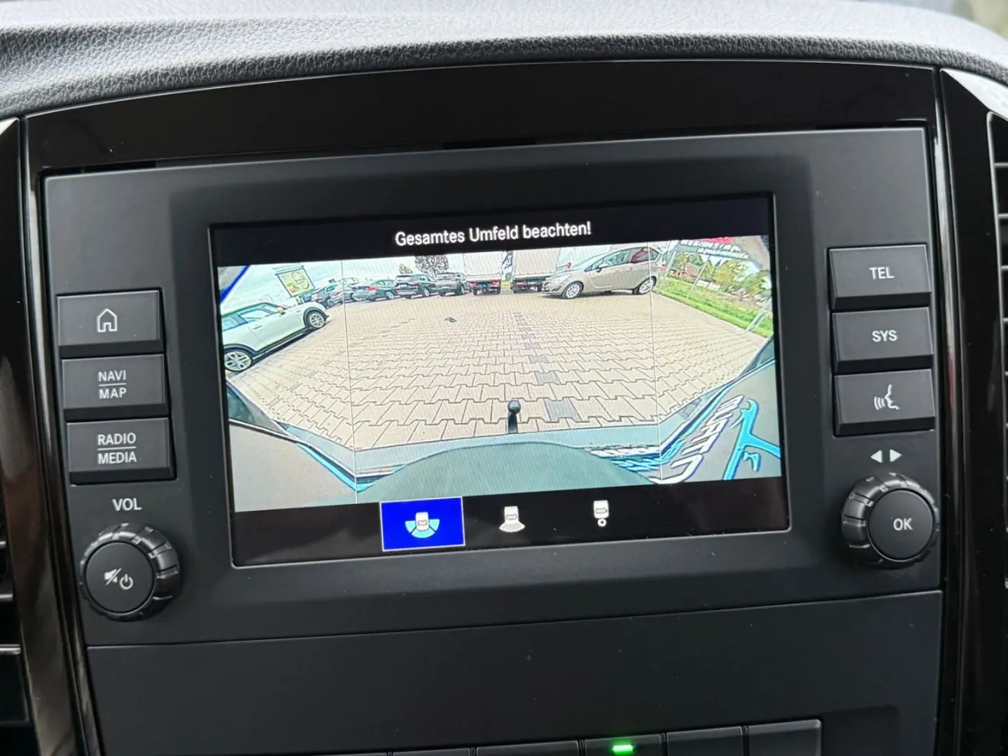 VitoTourer116CDI/Lang-R-Cam/AHK-Navi-9-G Tronic