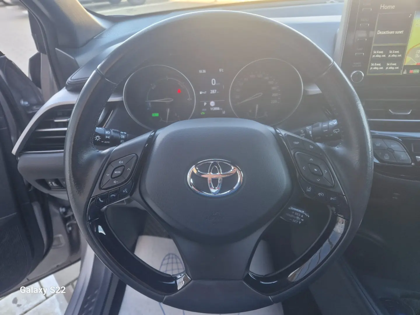 Toyota C-HR 1.8 HSD 4x2 CVT C-ult