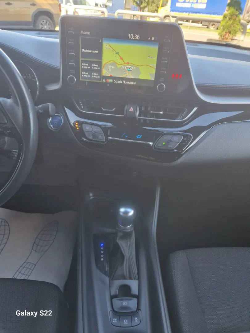 Toyota C-HR 1.8 HSD 4x2 CVT C-ult