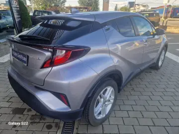 Toyota C-HR 1.8 HSD 4x2 CVT C-ult