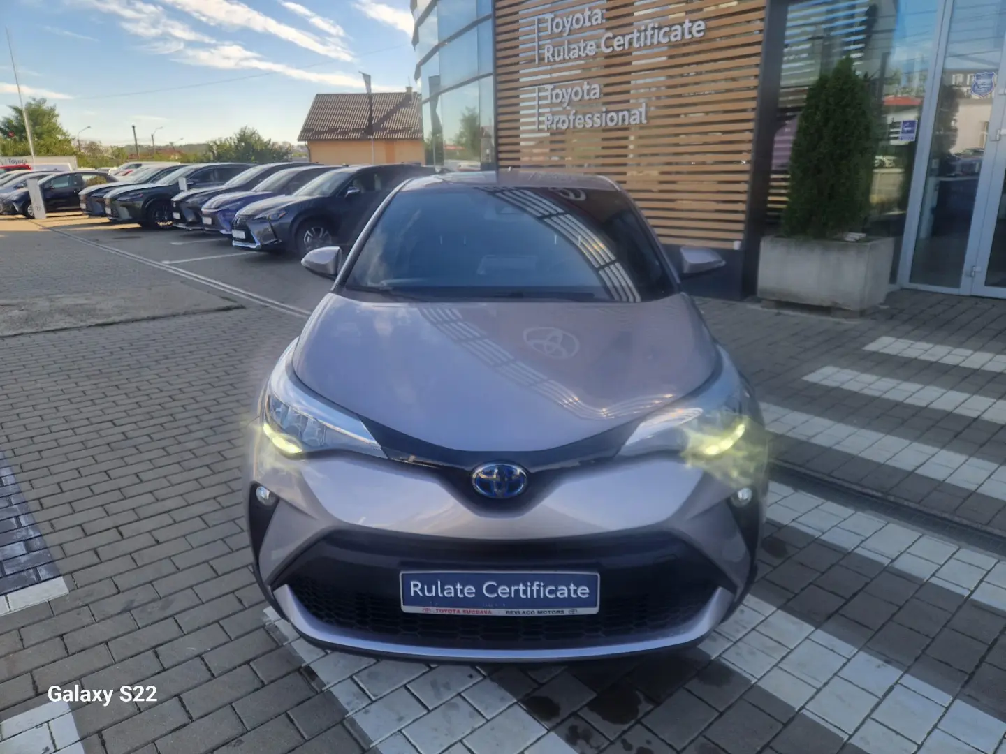 Toyota C-HR 1.8 HSD 4x2 CVT C-ult