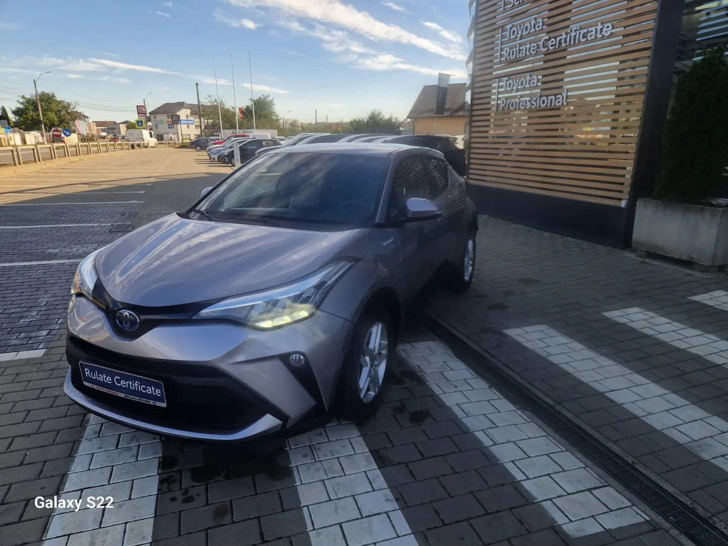 Toyota C-HR 1.8 HSD 4x2 CVT C-ult
