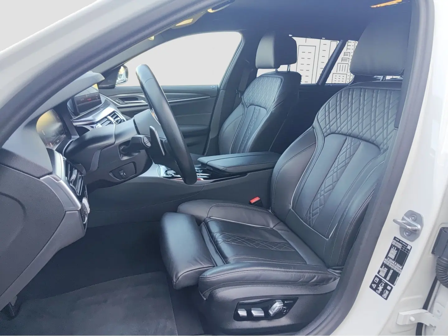 530d xDrive M Sport H&K Sound HUD Komfortsitze