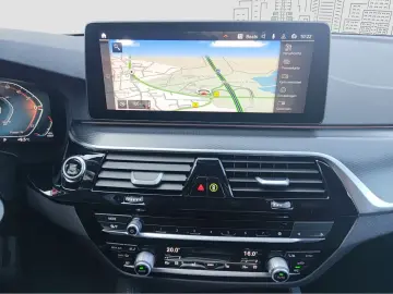 530d xDrive M Sport H&K Sound HUD Komfortsitze