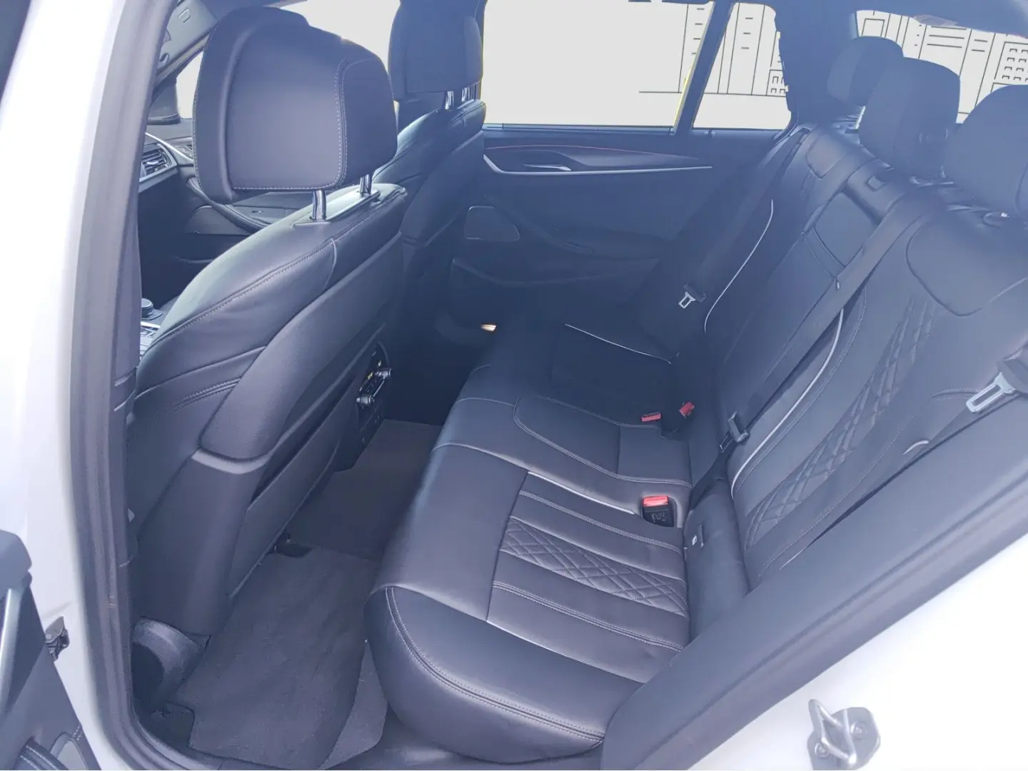 530d xDrive M Sport H&K Sound HUD Komfortsitze