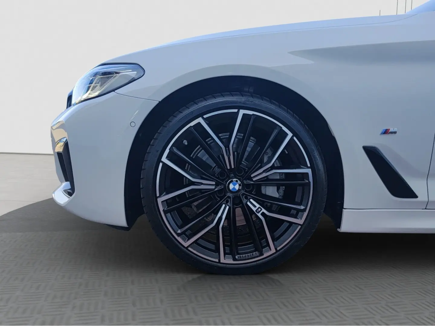 530d xDrive M Sport H&K Sound HUD Komfortsitze