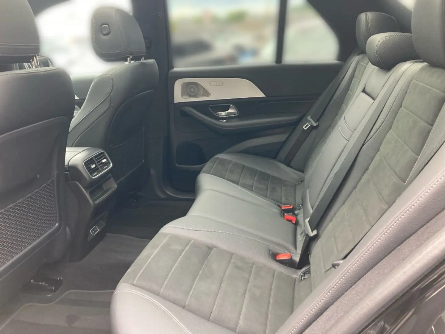 GLE 450 4M AMG+360°+AHK+AIRMATIC+PANO+BURMESTER