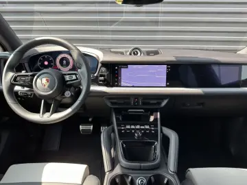 Cayenne S E-Hybrid | Hinterachslenkung | PDCC |