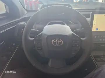 Toyota BZ4X 150 KW FWD (4x2) Luxury