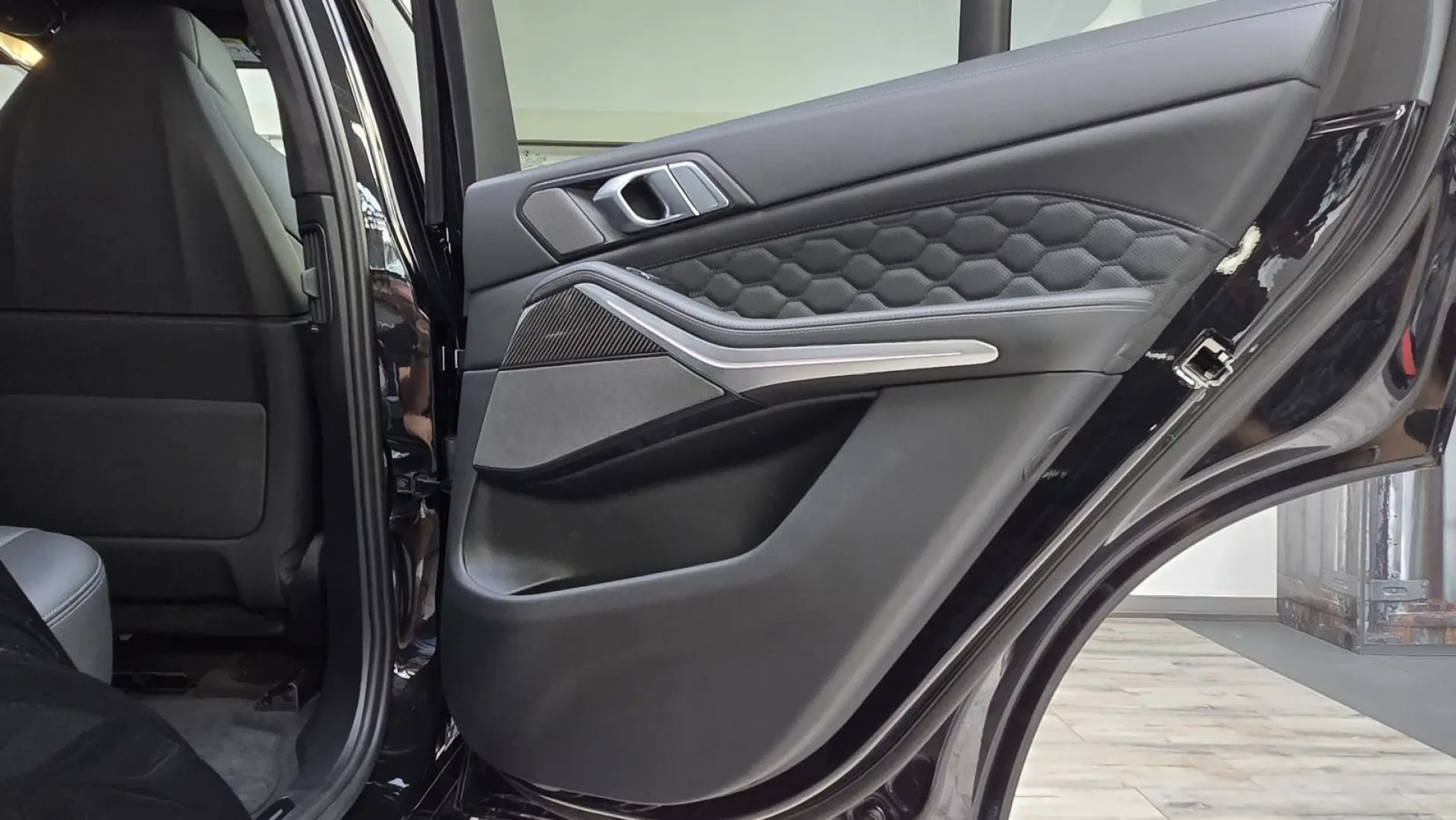 X5 M Competition Drivers ACC 360° SoftClose