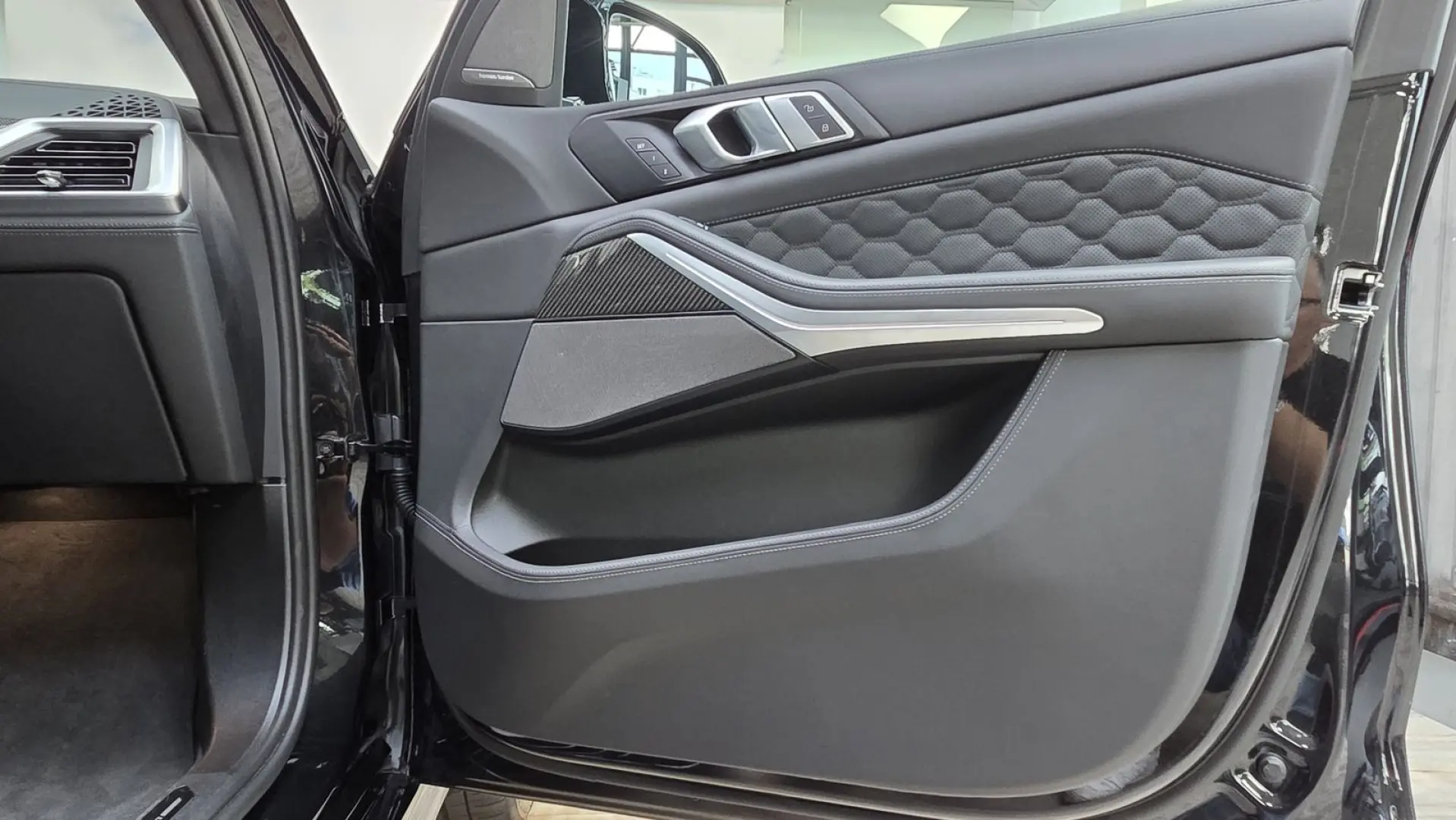X5 M Competition Drivers ACC 360° SoftClose