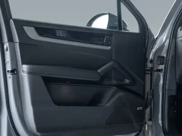 Porsche Cayenne BOSE Air Suspension Panorama