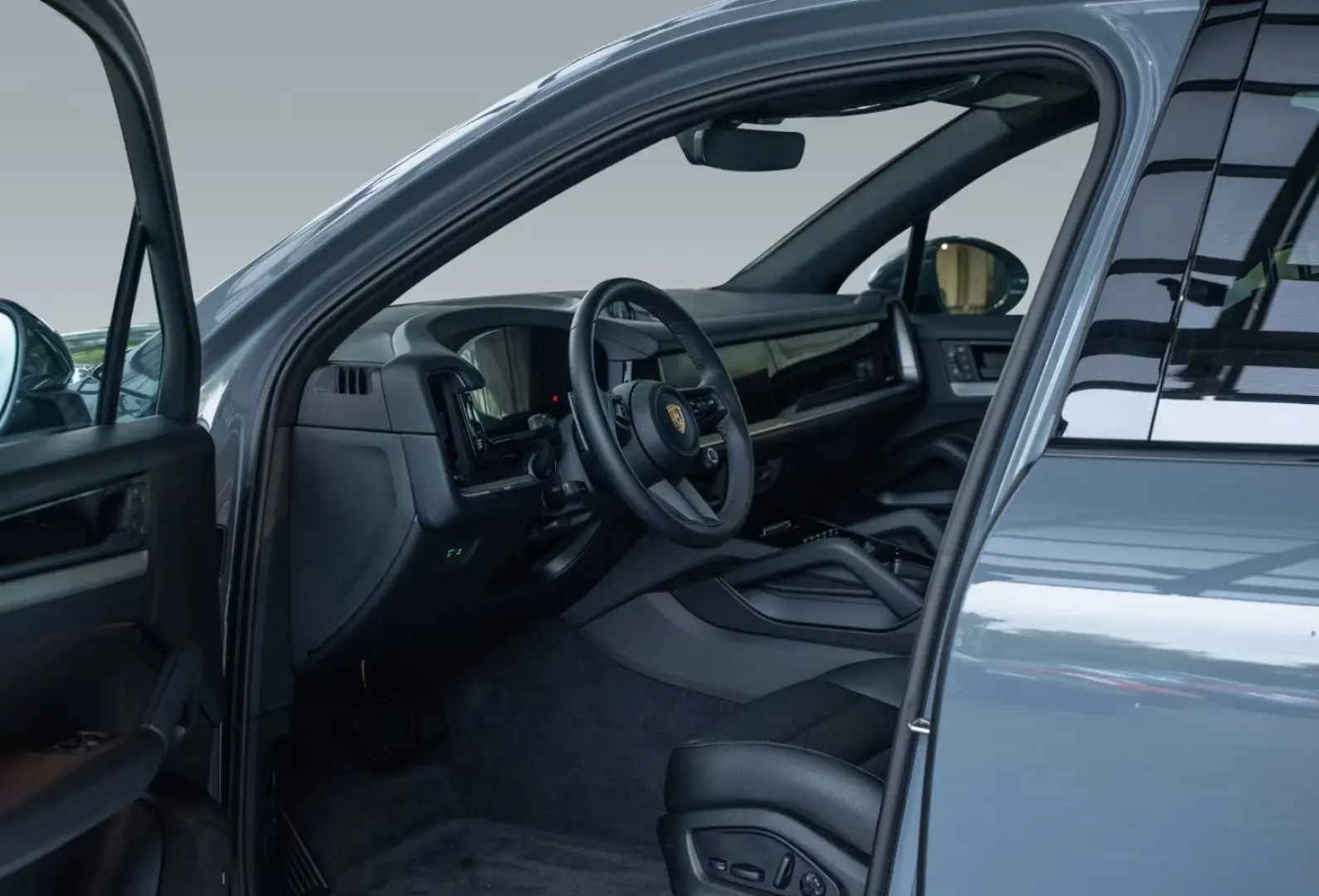 Porsche Cayenne BOSE Air Suspension Panorama