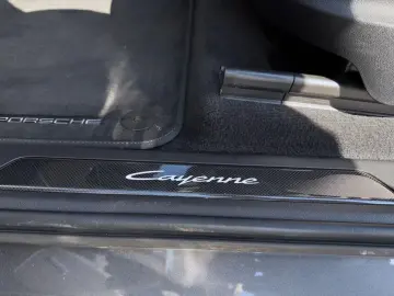 Cayenne BOSE Sportabgasanlage LED-Matrix