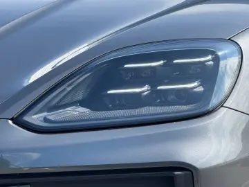 Cayenne BOSE Sportabgasanlage LED-Matrix