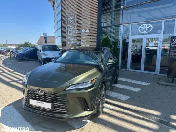 Lexus Seria RX 450h+ E-Four PHEV Luxury Mark Levinson